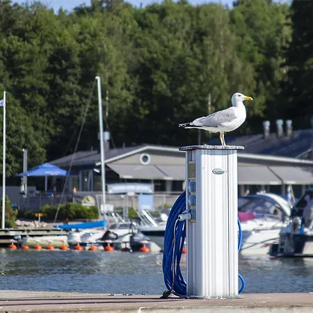 Mathildan Marina Hotel