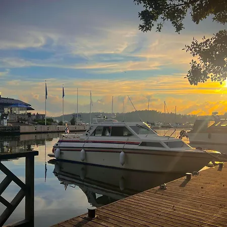 Mathildan Marina *