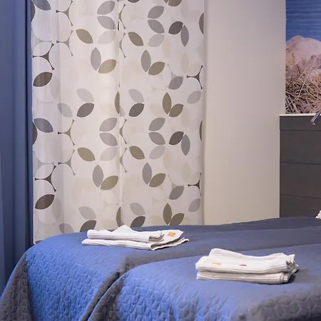 Hotel Mathildan Marina *