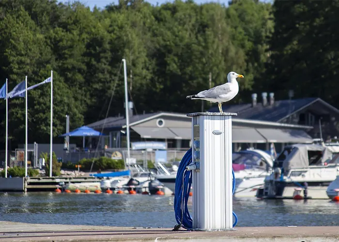 Mathildan Marina Hotel